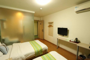  Pai Hotel Gannan Corperation Bus Company  Ганьнань-Тибетский Автономный Округ